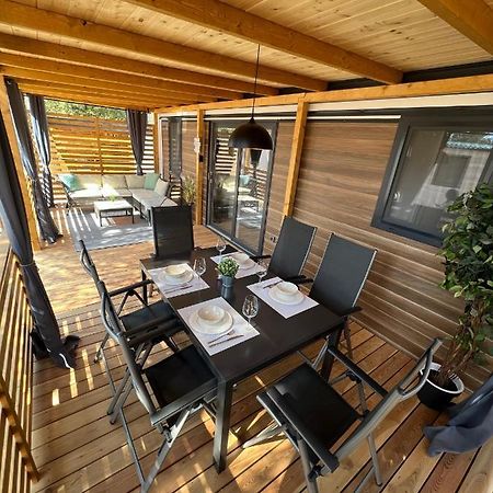 Mobile Home La Vida Biograd Na Moru Ngoại thất bức ảnh