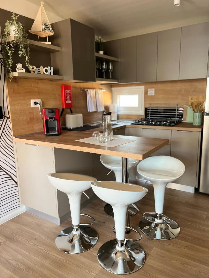 Mobile Home La Vida Biograd Na Moru Ngoại thất bức ảnh