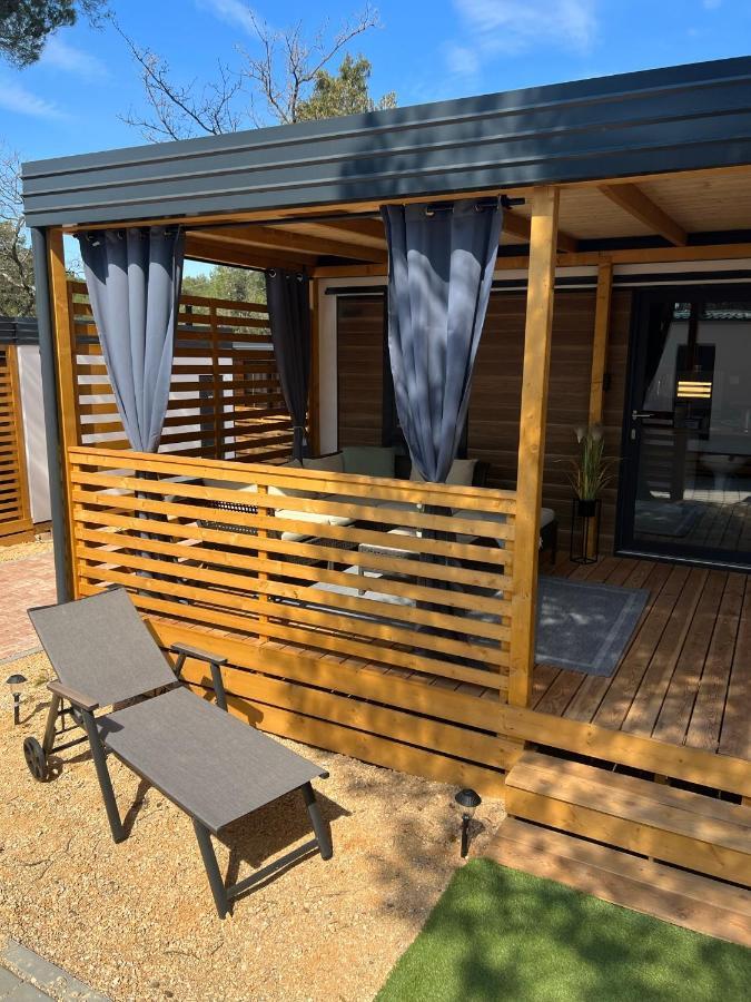 Mobile Home La Vida Biograd Na Moru Ngoại thất bức ảnh