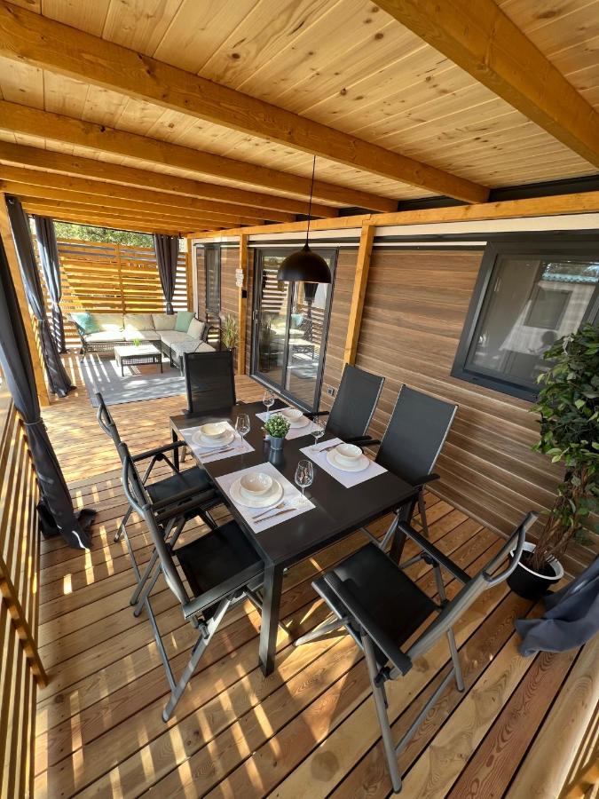 Mobile Home La Vida Biograd Na Moru Ngoại thất bức ảnh