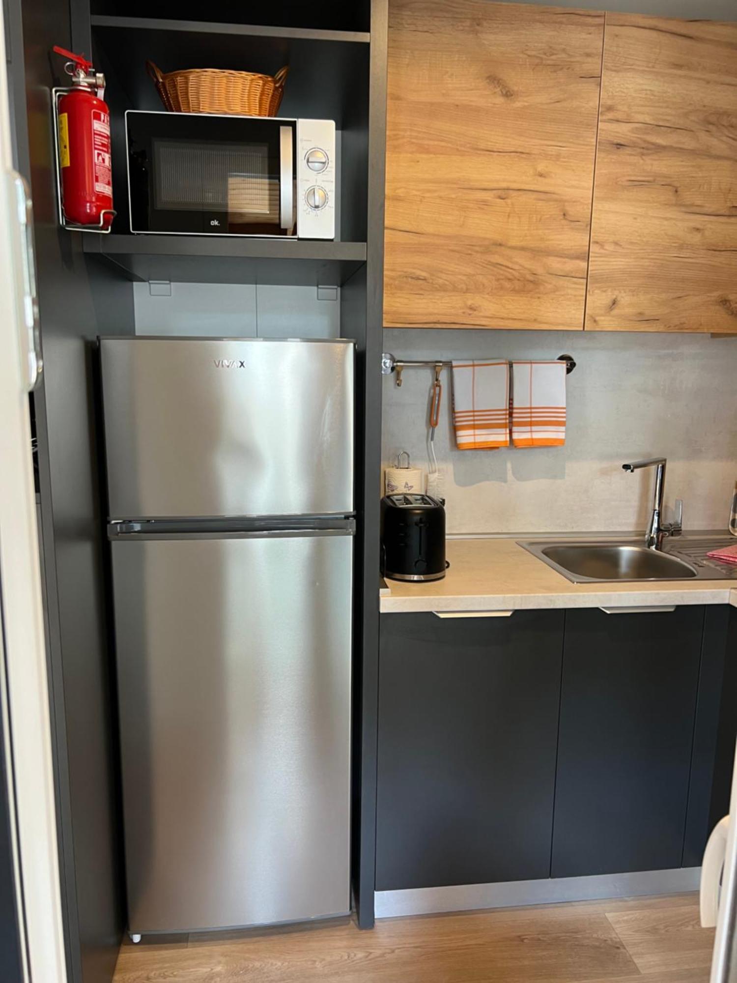 Mobile Home La Vida Biograd Na Moru Ngoại thất bức ảnh