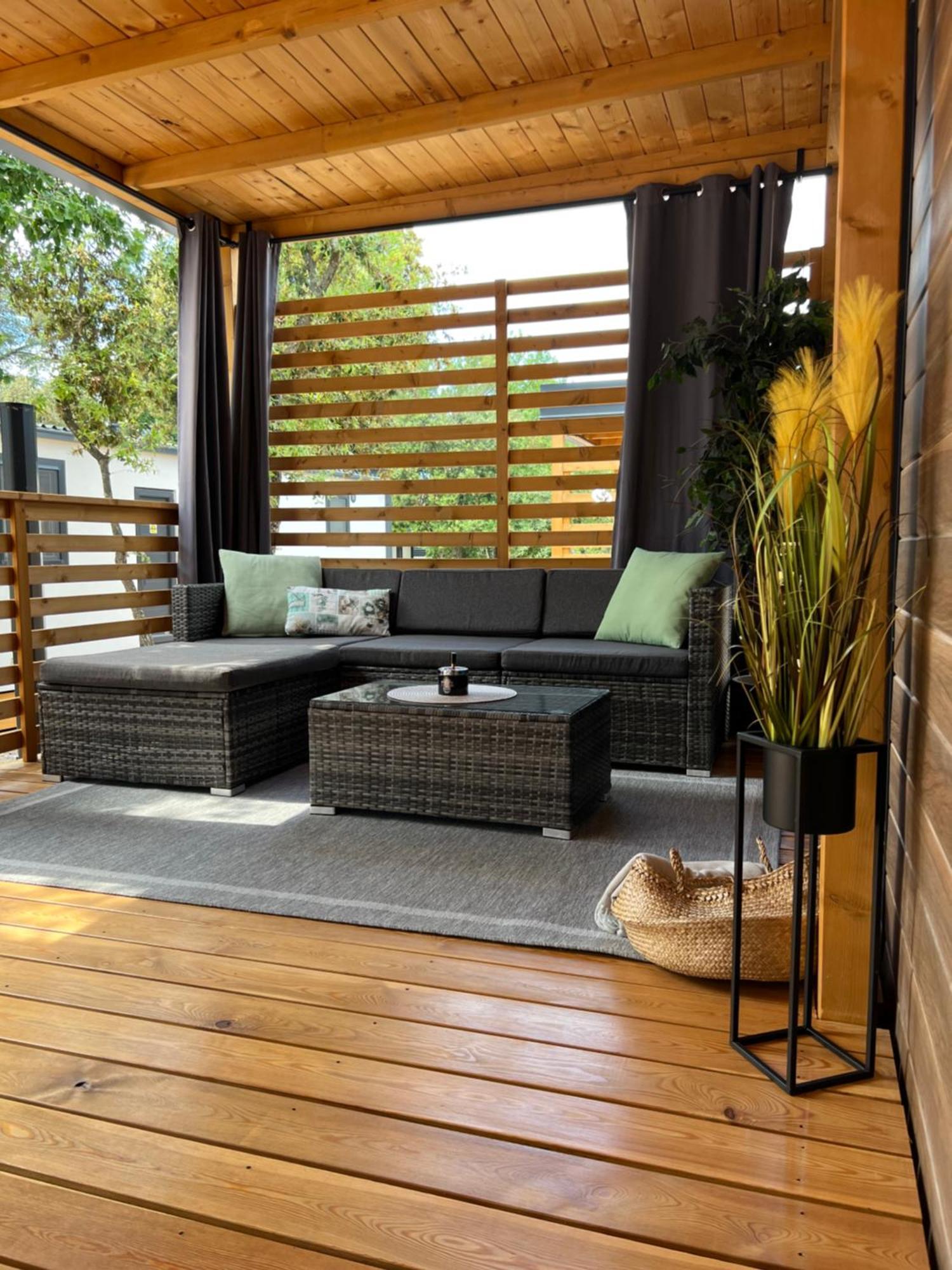 Mobile Home La Vida Biograd Na Moru Ngoại thất bức ảnh